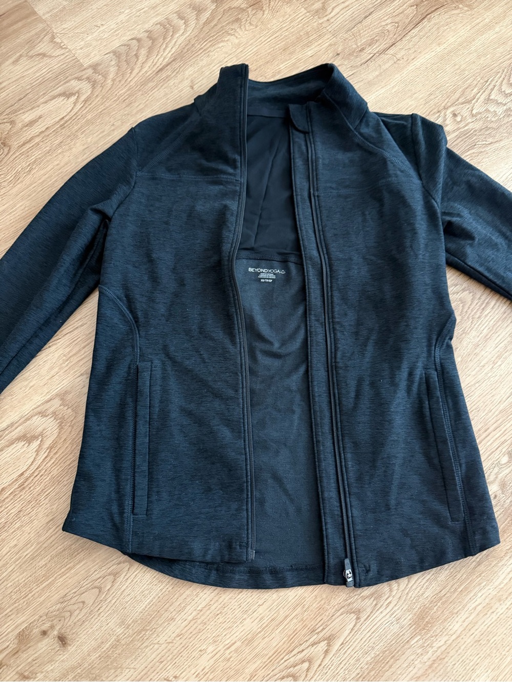 Beyond Yoga Black Full-Zip Utility Jacket